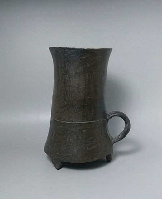 龙山文化 蛋壳黑陶杯