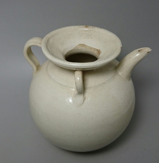 唐 白釉壶