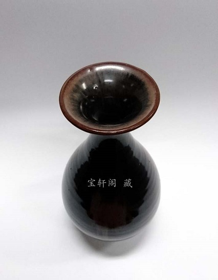 金 铁锈彩玉壶春瓶